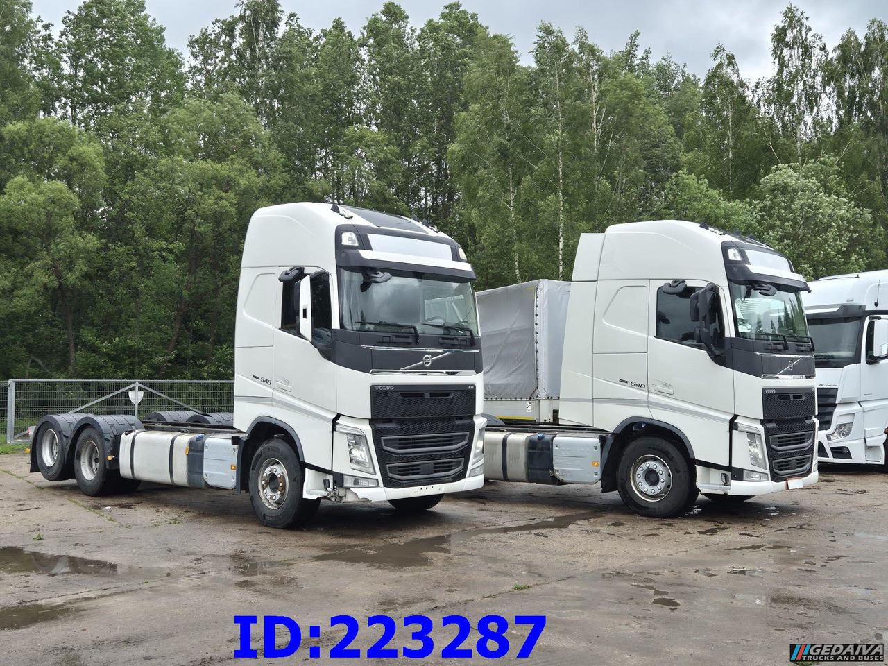 VOLVO FH13 540HP - 10 tyre (2pcs. available) - شاحنة هيكل كابينة: صورة 1 VOLVO FH13 540HP - 10 tyre (2pcs. available) - شاحنة هيكل كابينة: صورة 1
