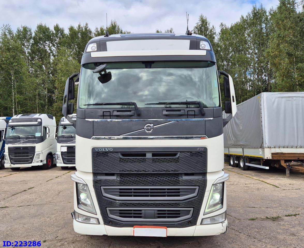 VOLVO FH13 540HP 6x2 (10 tyre) Euro6 - شاحنة هيكل كابينة: صورة 2 VOLVO FH13 540HP 6x2 (10 tyre) Euro6 - شاحنة هيكل كابينة: صورة 2