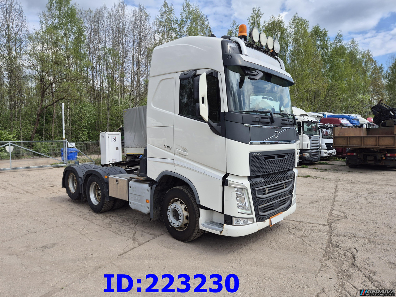 VOLVO FH13 540HP 6x2 (10 tyre) - وحدة جر: صورة 4 VOLVO FH13 540HP 6x2 (10 tyre) - وحدة جر: صورة 4