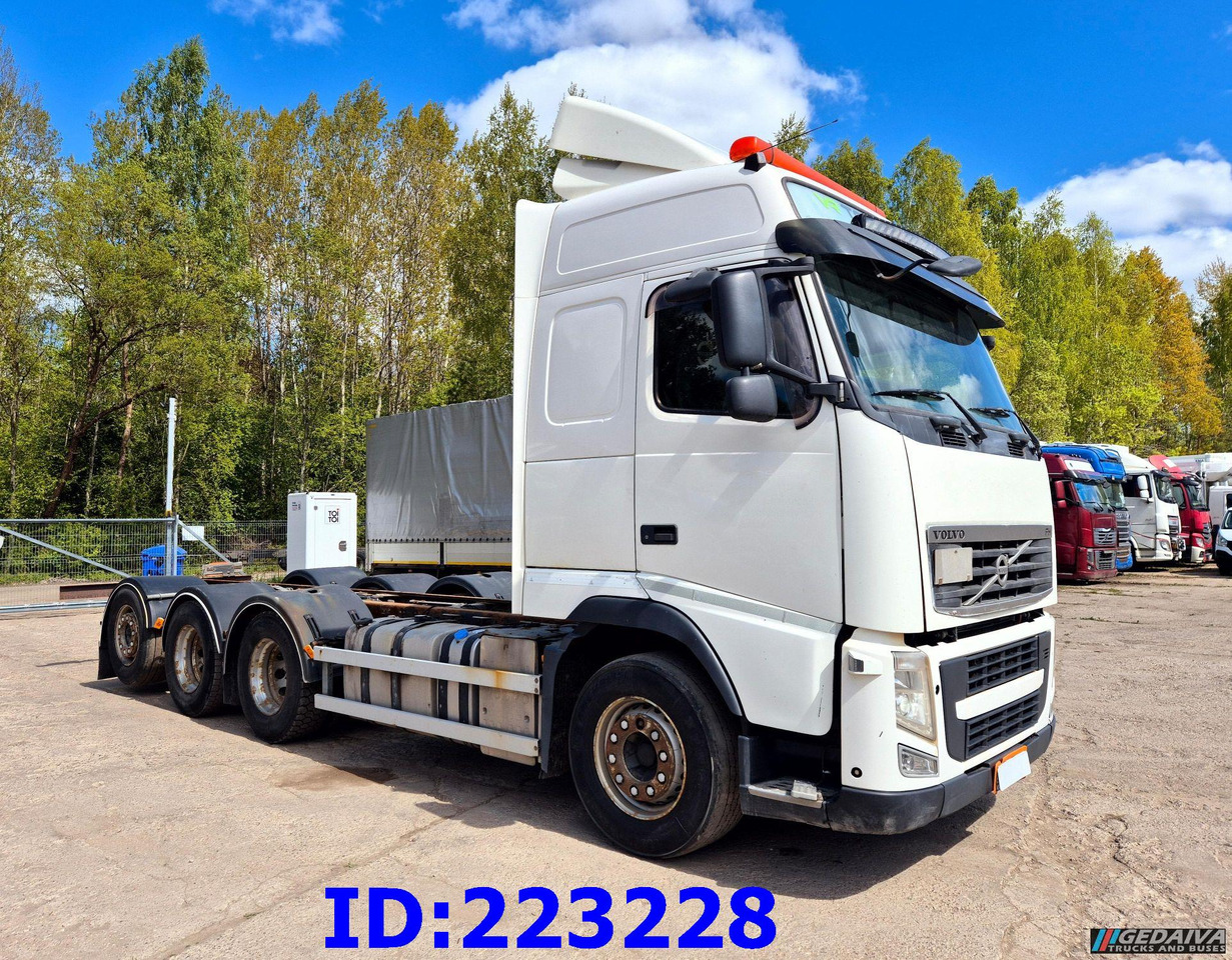 VOLVO FH13 540HP 8X4 Euro5 - شاحنة هيكل كابينة: صورة 4 VOLVO FH13 540HP 8X4 Euro5 - شاحنة هيكل كابينة: صورة 4