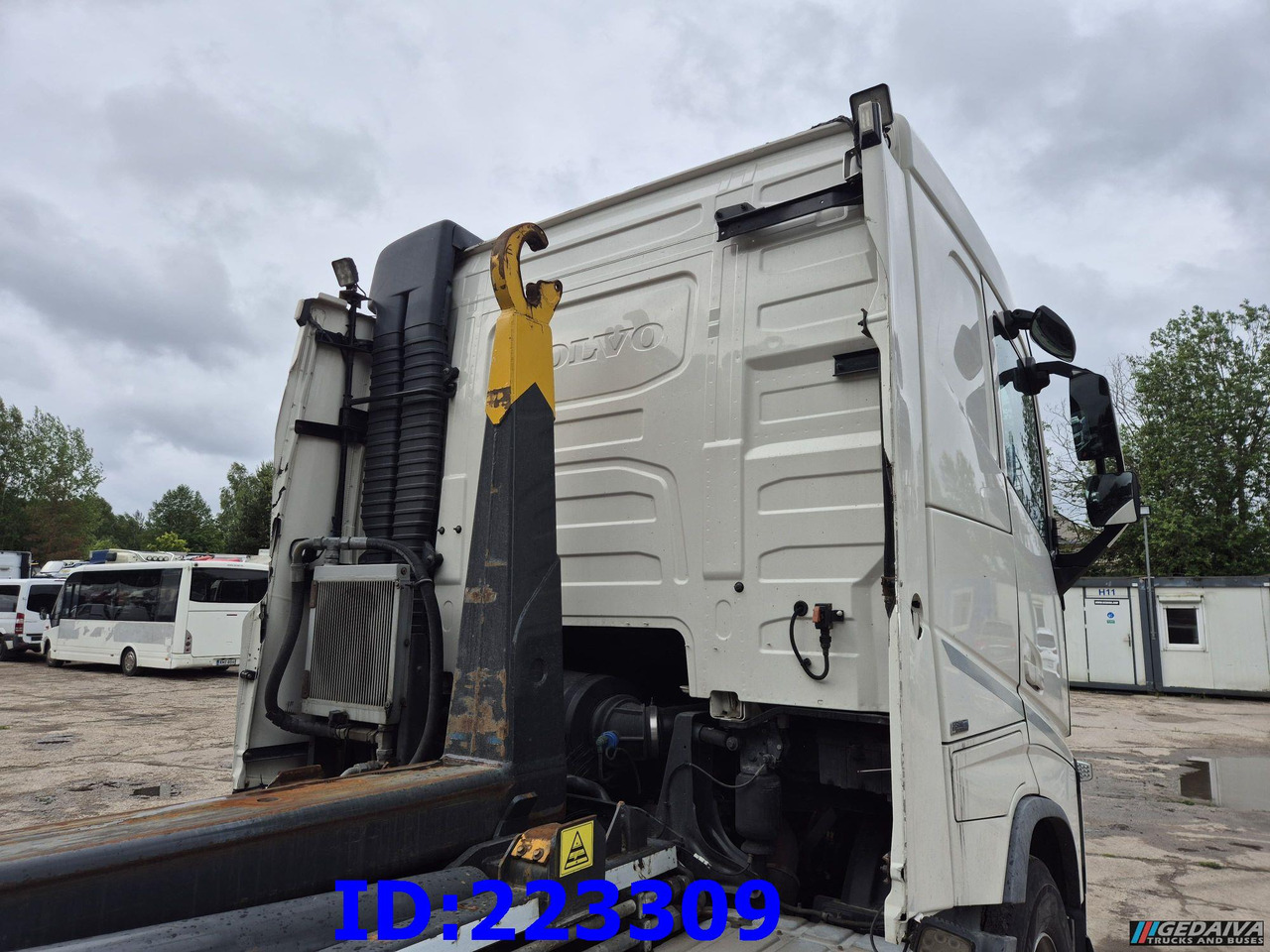 VOLVO FH13 540HP 8x2 Hook lift (2axles steering - 2 axles lifting) - شاحنة ذات خطاف: صورة 5 VOLVO FH13 540HP 8x2 Hook lift (2axles steering - 2 axles lifting) - شاحنة ذات خطاف: صورة 5