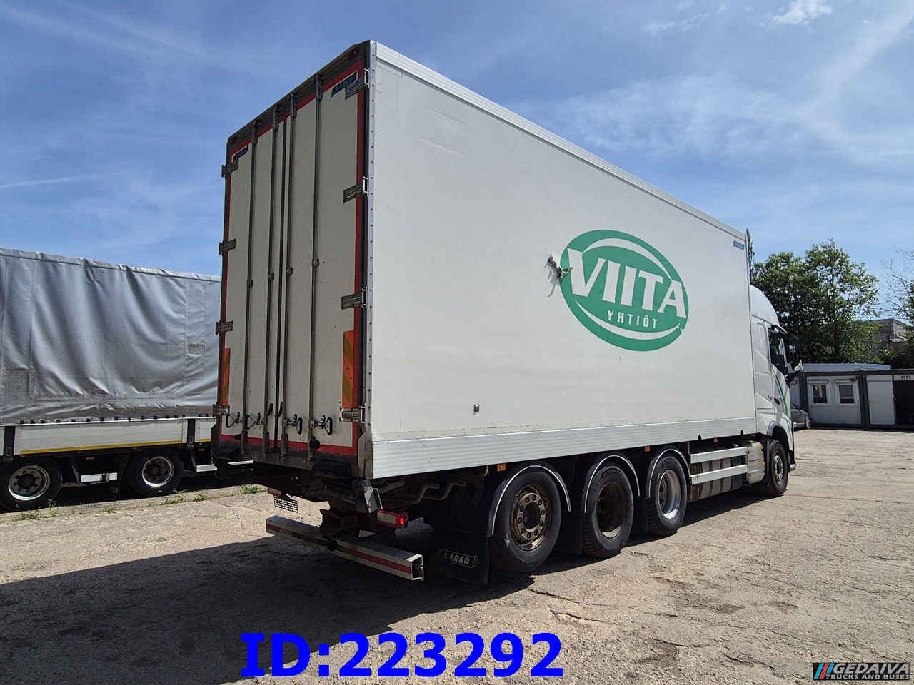 VOLVO FH13 540HP 8x4 Steering axle - شاحنة صندوق متساوي: صورة 5 VOLVO FH13 540HP 8x4 Steering axle - شاحنة صندوق متساوي: صورة 5