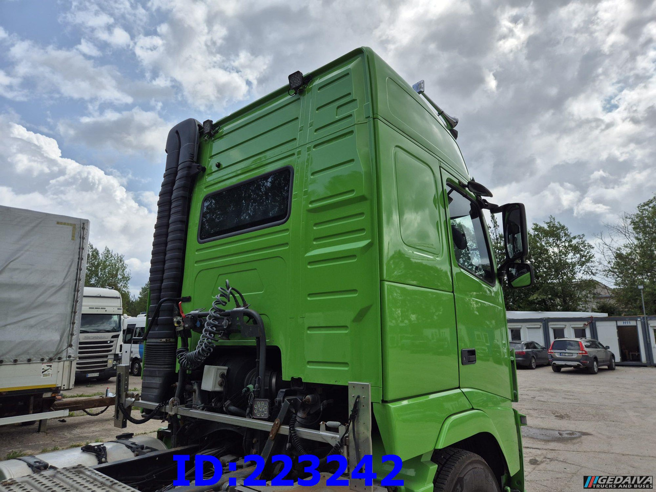 VOLVO FH13 6x2 - 538t km ONLY - Manual Hydraulics Euro5 - وحدة جر: صورة 5 VOLVO FH13 6x2 - 538t km ONLY - Manual Hydraulics Euro5 - وحدة جر: صورة 5