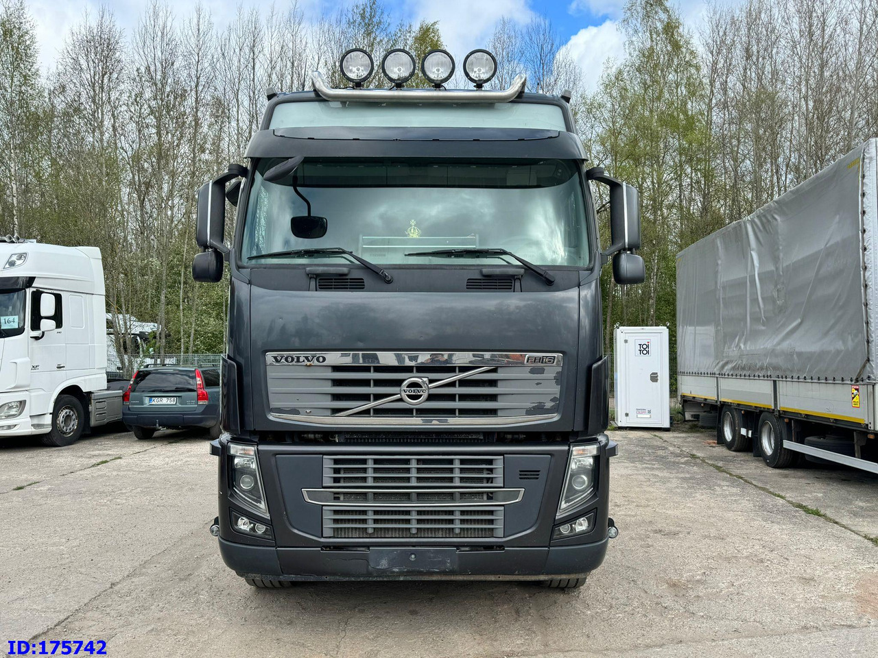 VOLVO FH16 660HP 8x4 - وحدة جر: صورة 2 VOLVO FH16 660HP 8x4 - وحدة جر: صورة 2