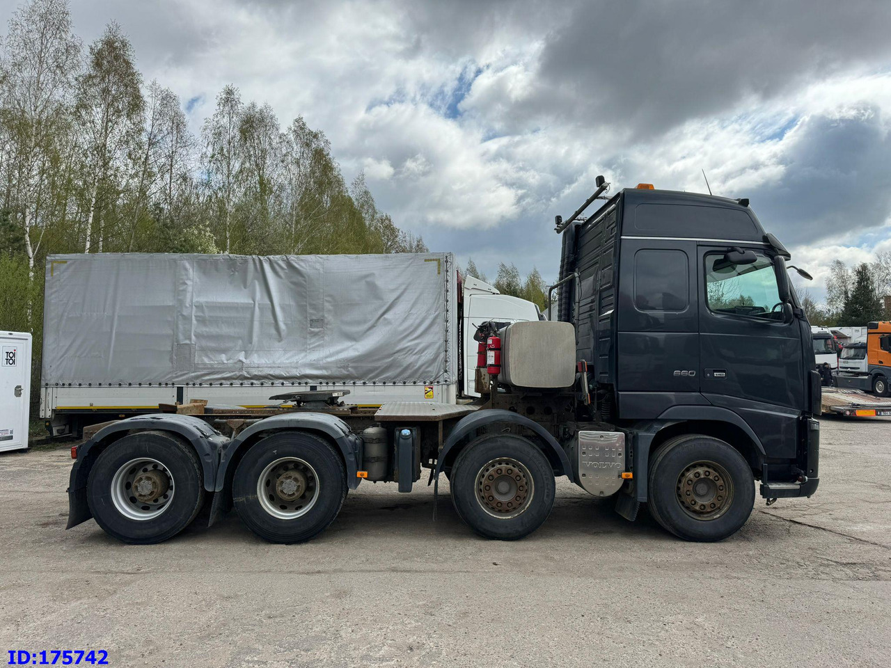 VOLVO FH16 660HP 8x4 - وحدة جر: صورة 5 VOLVO FH16 660HP 8x4 - وحدة جر: صورة 5