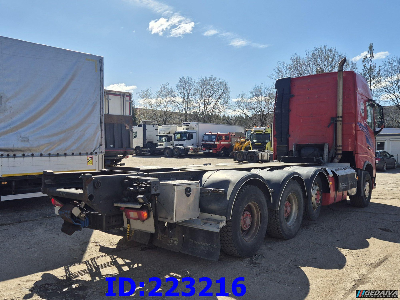 VOLVO FH16 700HP 8X4 Big axle - شاحنة هيكل كابينة: صورة 5 VOLVO FH16 700HP 8X4 Big axle - شاحنة هيكل كابينة: صورة 5