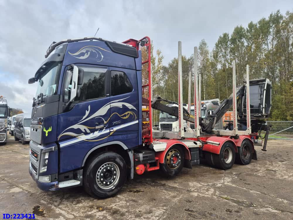 VOLVO FH16 750HP 8x4 + KESLA CRANE - شاحنة قطع الأشجار: صورة 1 VOLVO FH16 750HP 8x4 + KESLA CRANE - شاحنة قطع الأشجار: صورة 1