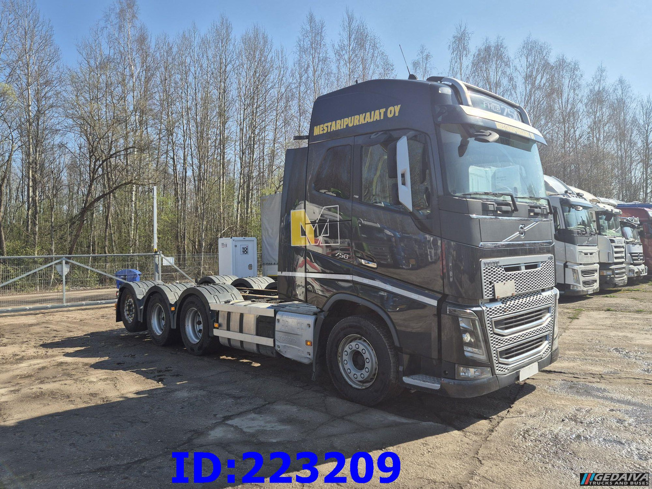VOLVO FH16 750HP 8x4 Steering axle - شاحنة هيكل كابينة: صورة 1 VOLVO FH16 750HP 8x4 Steering axle - شاحنة هيكل كابينة: صورة 1