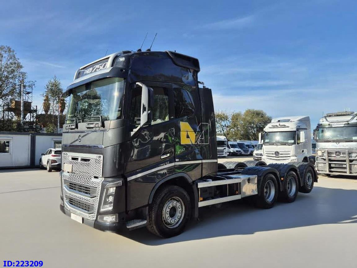 VOLVO FH16 750HP 8x4 Steering axle - شاحنة هيكل كابينة: صورة 1 VOLVO FH16 750HP 8x4 Steering axle - شاحنة هيكل كابينة: صورة 1