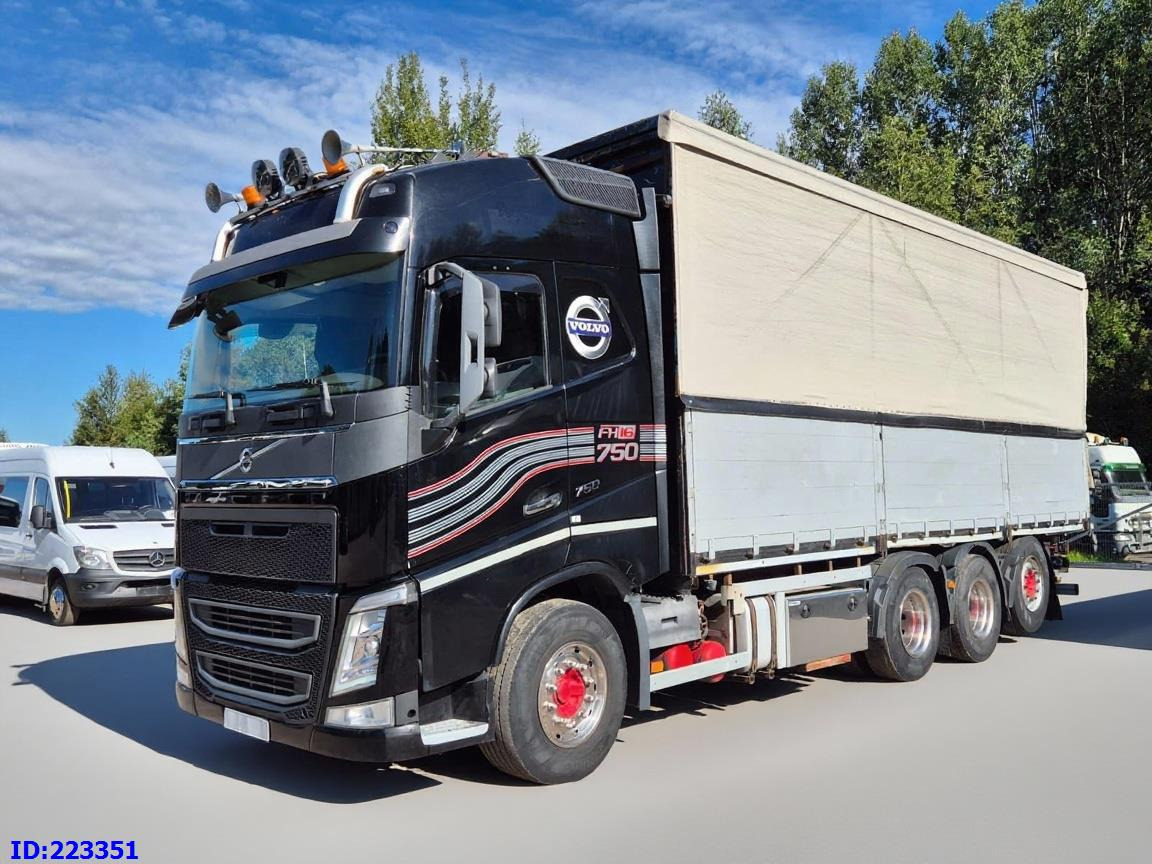VOLVO FH16 750HP - 8x4-Steering axle - شاحنة ستارة: صورة 1 VOLVO FH16 750HP - 8x4-Steering axle - شاحنة ستارة: صورة 1