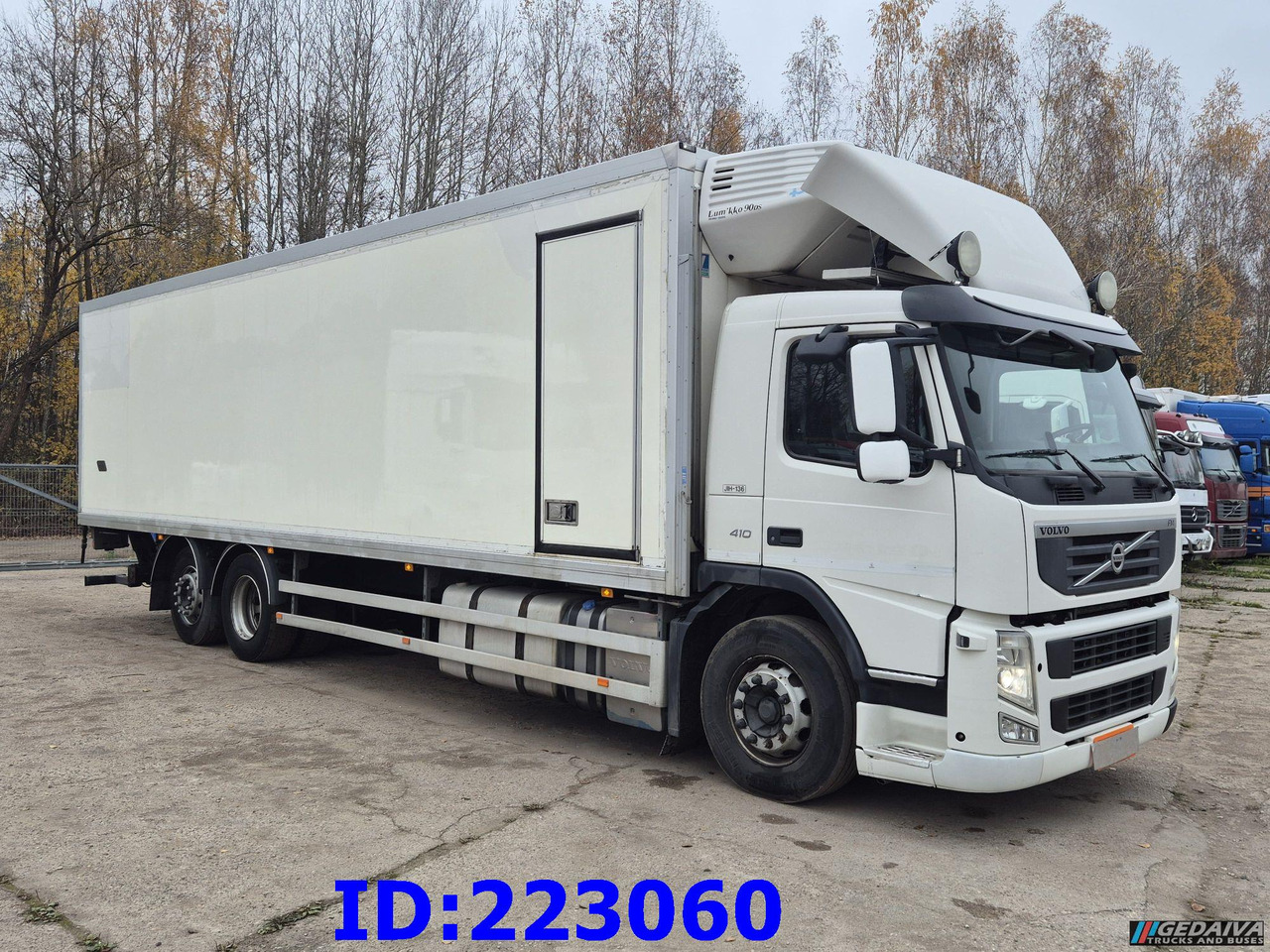 VOLVO FM 410HP - 6X2 - Euro5 -Steering axle - شاحنة الفريزر: صورة 4 VOLVO FM 410HP - 6X2 - Euro5 -Steering axle - شاحنة الفريزر: صورة 4