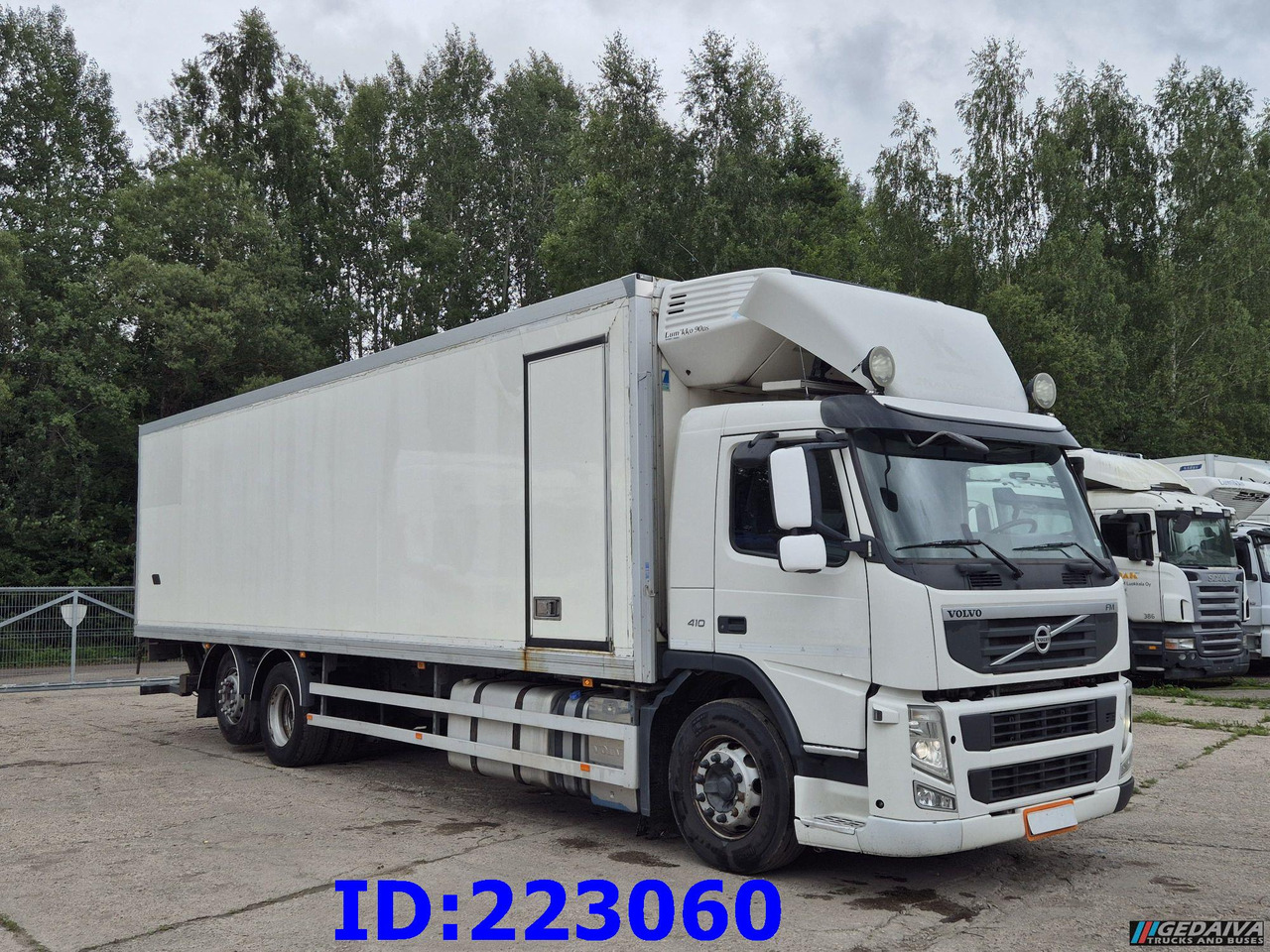 VOLVO FM 410HP - 6X2 - Euro5 -Steering axle - شاحنة الفريزر: صورة 4 VOLVO FM 410HP - 6X2 - Euro5 -Steering axle - شاحنة الفريزر: صورة 4