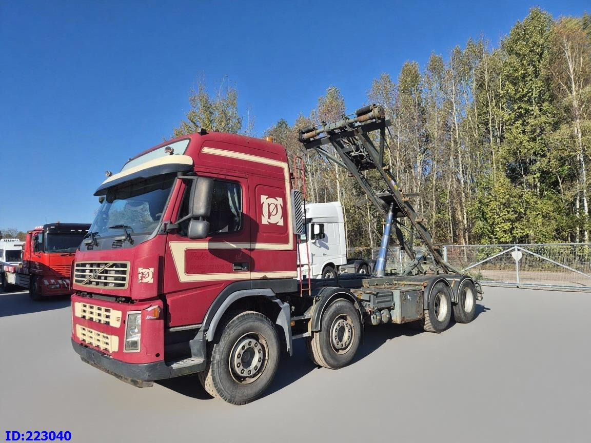 VOLVO FM12 420HP 8x2 - شاحنة قلاب: صورة 1 VOLVO FM12 420HP 8x2 - شاحنة قلاب: صورة 1