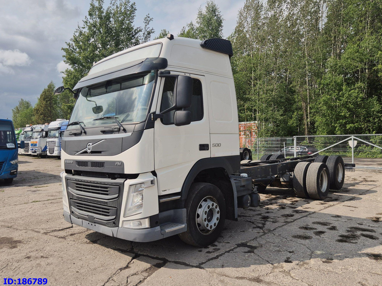 VOLVO FM13 500HP 6x2 - شاحنة هيكل كابينة: صورة 1 VOLVO FM13 500HP 6x2 - شاحنة هيكل كابينة: صورة 1