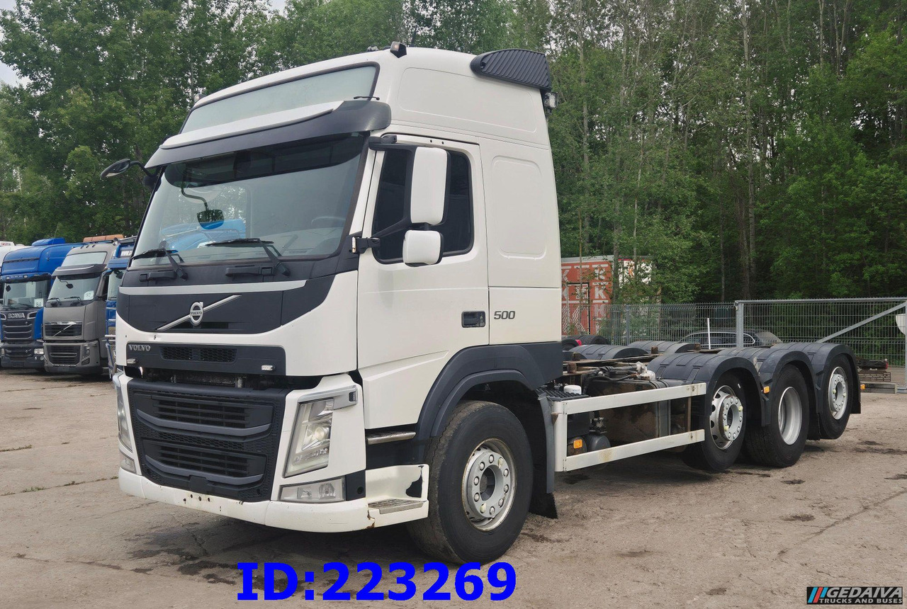 VOLVO FM13 500HP 8x2 (2 steering axels) - شاحنة هيكل كابينة: صورة 1 VOLVO FM13 500HP 8x2 (2 steering axels) - شاحنة هيكل كابينة: صورة 1