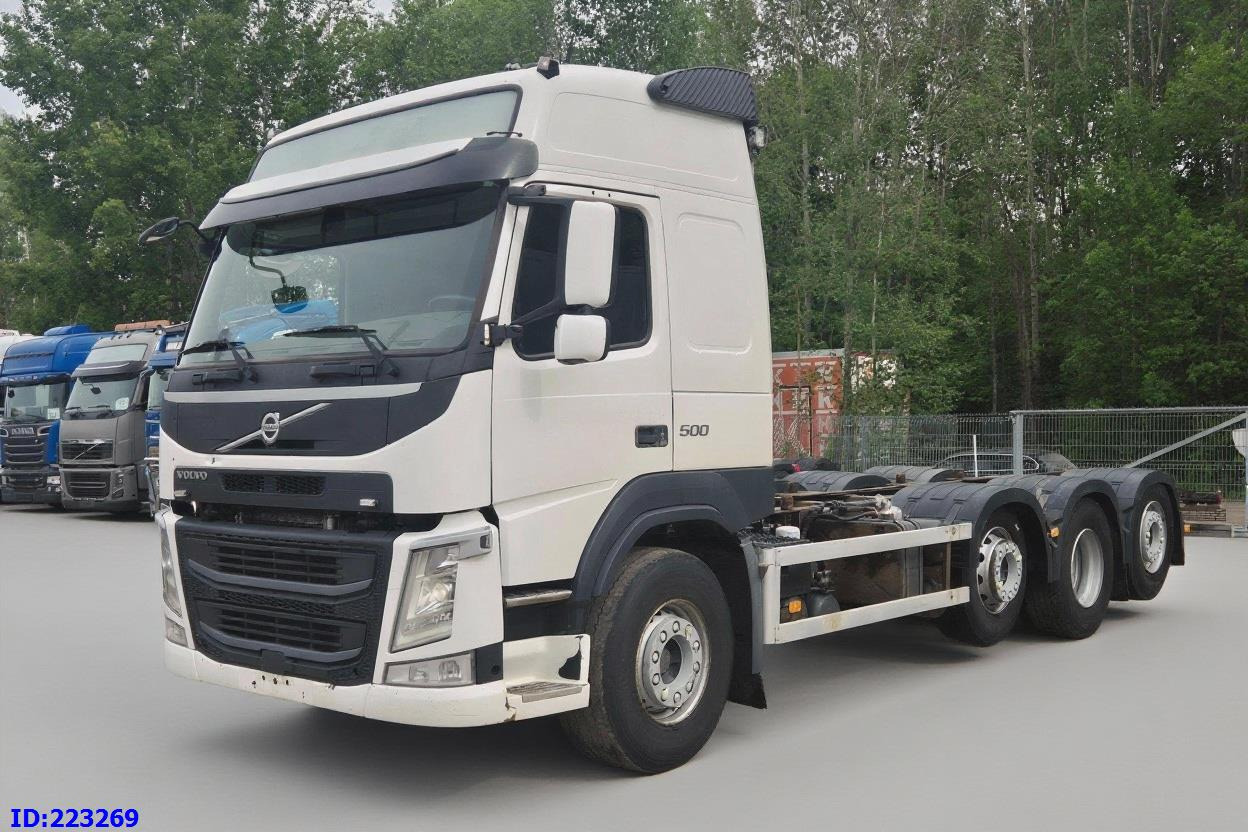 VOLVO FM13 500HP 8x2 (2 steering axels) - شاحنة هيكل كابينة: صورة 1 VOLVO FM13 500HP 8x2 (2 steering axels) - شاحنة هيكل كابينة: صورة 1