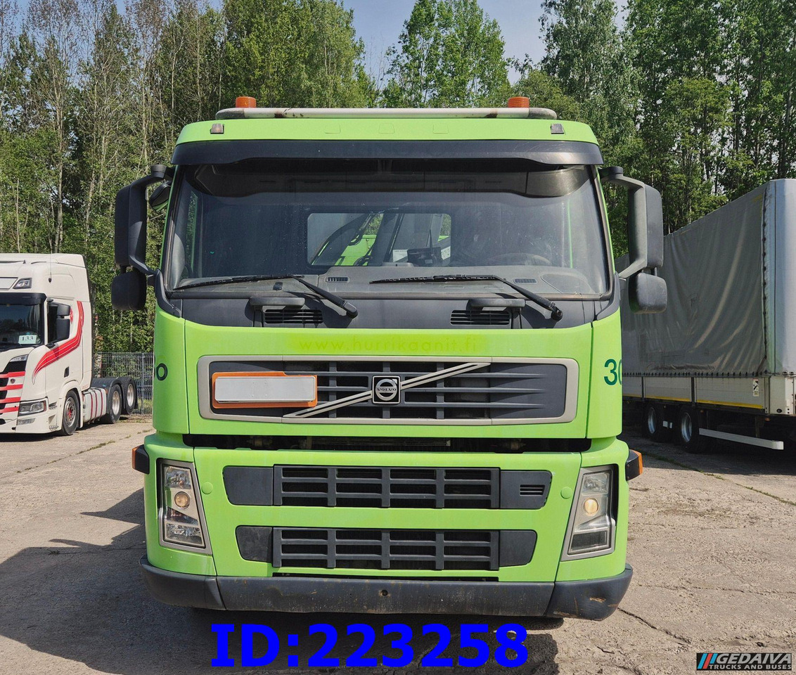 VOLVO FM9 300HP 6x2 + HIAB 144B -3 CL - شاحنات مسطحة: صورة 2 VOLVO FM9 300HP 6x2 + HIAB 144B -3 CL - شاحنات مسطحة: صورة 2