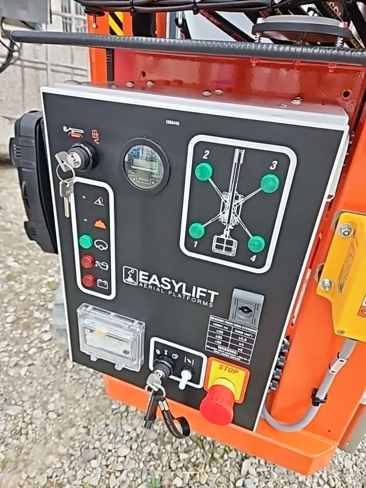 EasyLift R180 - شاحنة ذراع مفصلي: صورة 4 EasyLift R180 - شاحنة ذراع مفصلي: صورة 4