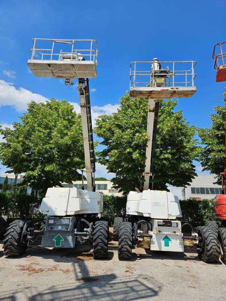 Haulotte HA 32 PX - شاحنة ذراع مفصلي: صورة 2 Haulotte HA 32 PX - شاحنة ذراع مفصلي: صورة 2