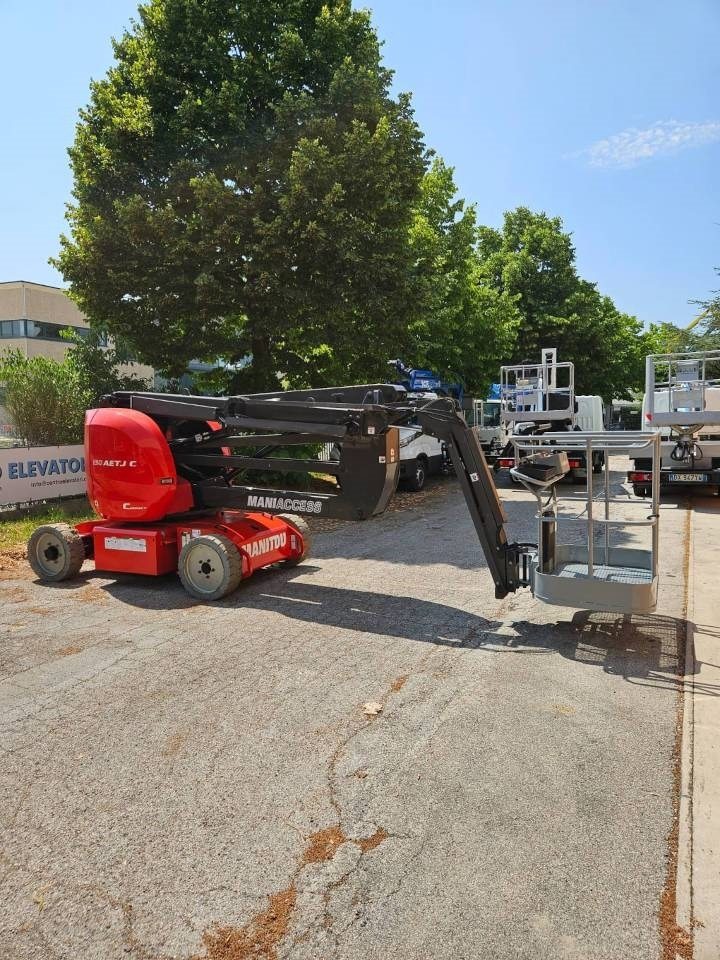 Manitou 150 AET JC - شاحنة ذراع مفصلي: صورة 1 Manitou 150 AET JC - شاحنة ذراع مفصلي: صورة 1