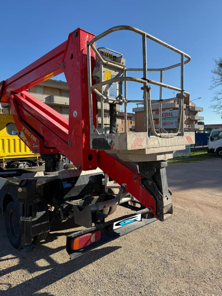 - منصة تلسكوبية محمولة على شاحنة: صورة 3 - منصة تلسكوبية محمولة على شاحنة: صورة 3