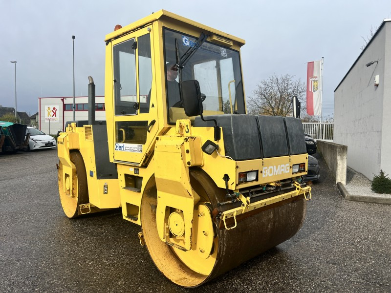 Bomag BW 151 AD-2 (111297) - مدحلة اسفلت: صورة 5 Bomag BW 151 AD-2 (111297) - مدحلة اسفلت: صورة 5