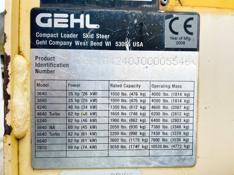 Gehl SL4240 (3746) - شيول صغير: صورة 3 Gehl SL4240 (3746) - شيول صغير: صورة 3