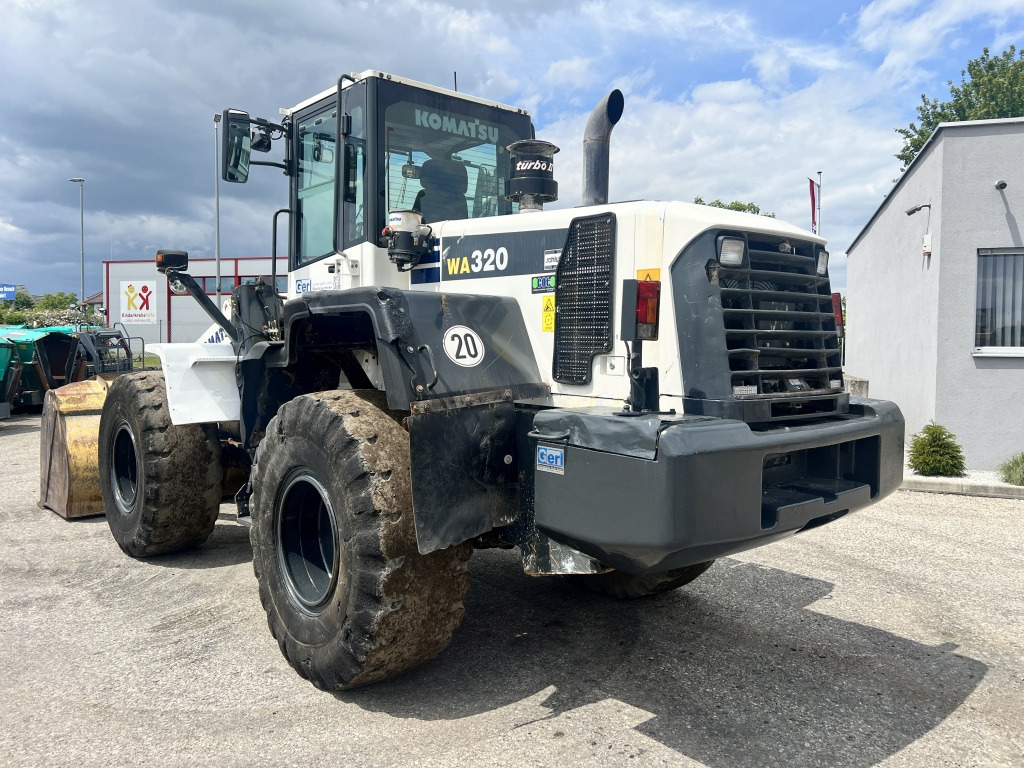 Komatsu WA 320-6 (111584) - اللودر بعجل: صورة 3 Komatsu WA 320-6 (111584) - اللودر بعجل: صورة 3
