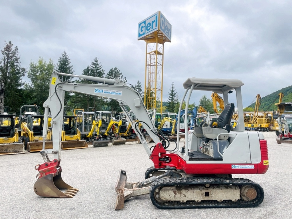 Takeuchi TB135 (4056) - حفارة مُصَّغرة: صورة 1 Takeuchi TB135 (4056) - حفارة مُصَّغرة: صورة 1