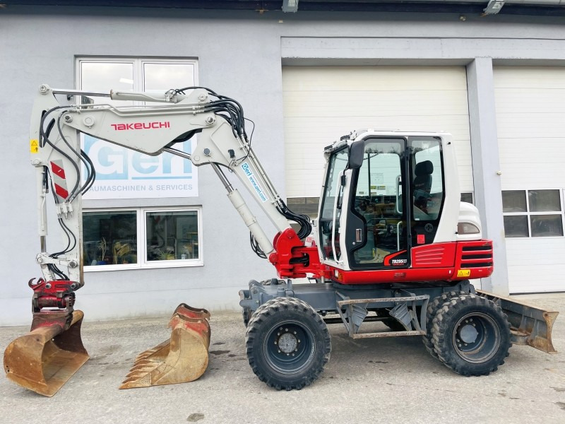 حفارة دولاب Takeuchi TB295W (3750): صورة 10