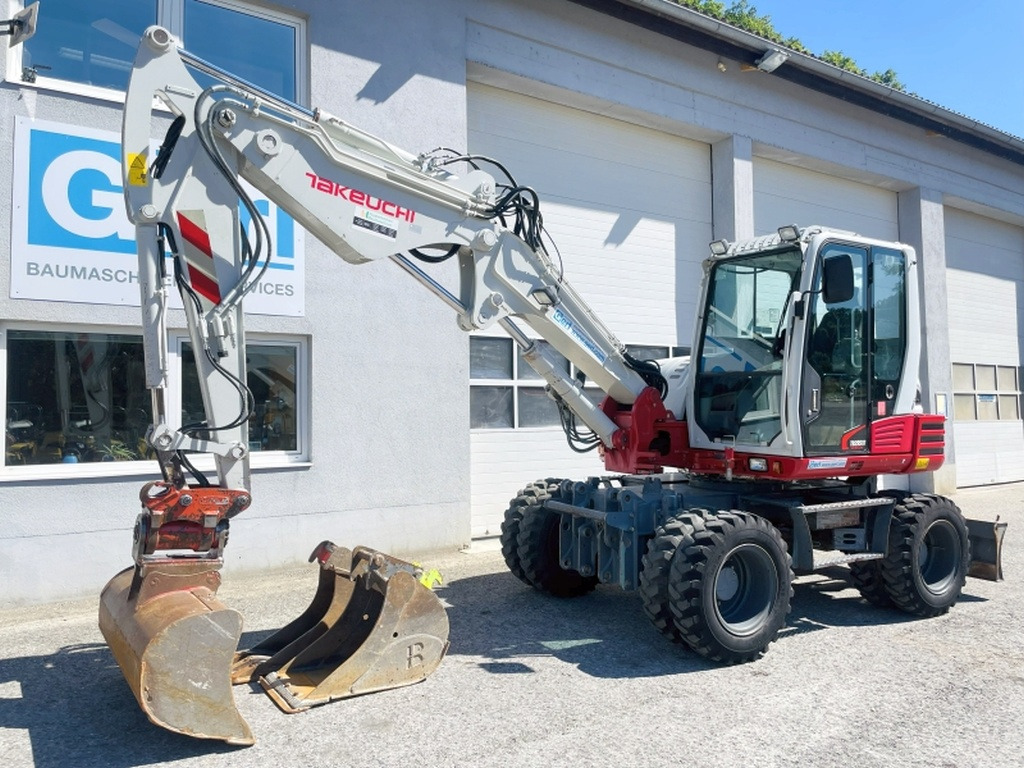 Takeuchi TB295W (4045) - حفارة دولاب: صورة 3 Takeuchi TB295W (4045) - حفارة دولاب: صورة 3