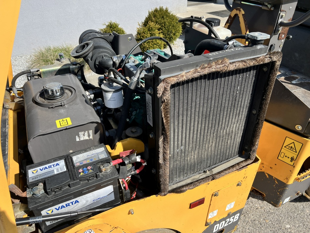 مدحلة اسفلت Volvo DD25B (111578): صورة 12
