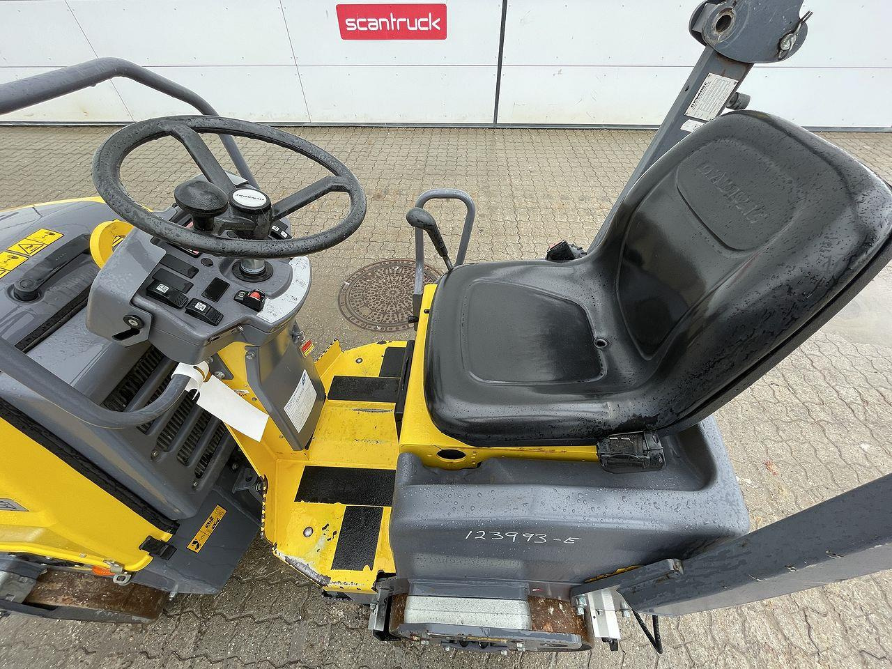 Atlas Copco CC900 - مدحلة اسفلت: صورة 3 Atlas Copco CC900 - مدحلة اسفلت: صورة 3