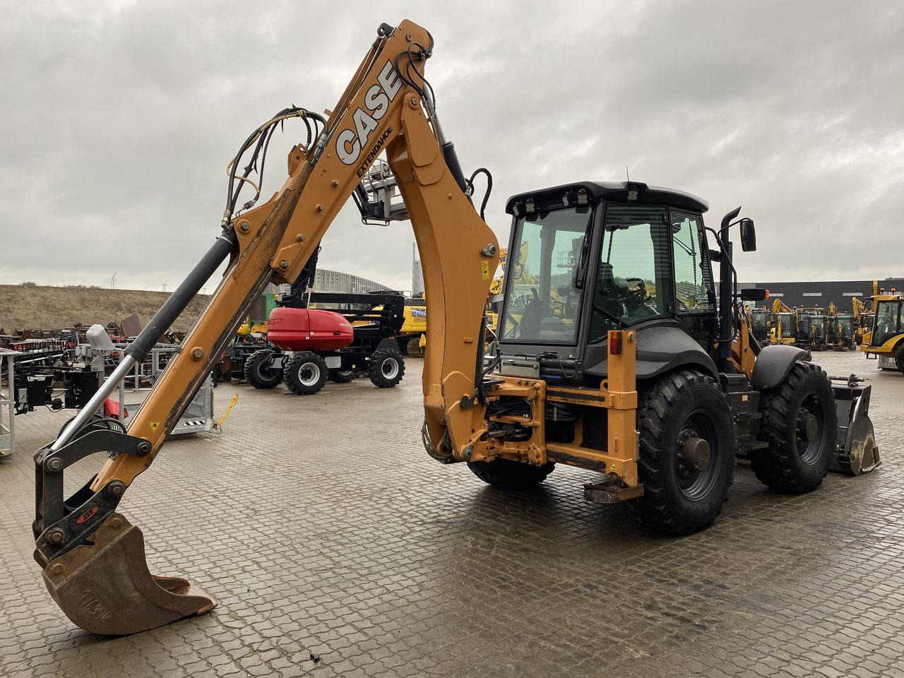 Case 695 ST - جرافة حفار: صورة 4 Case 695 ST - جرافة حفار: صورة 4
