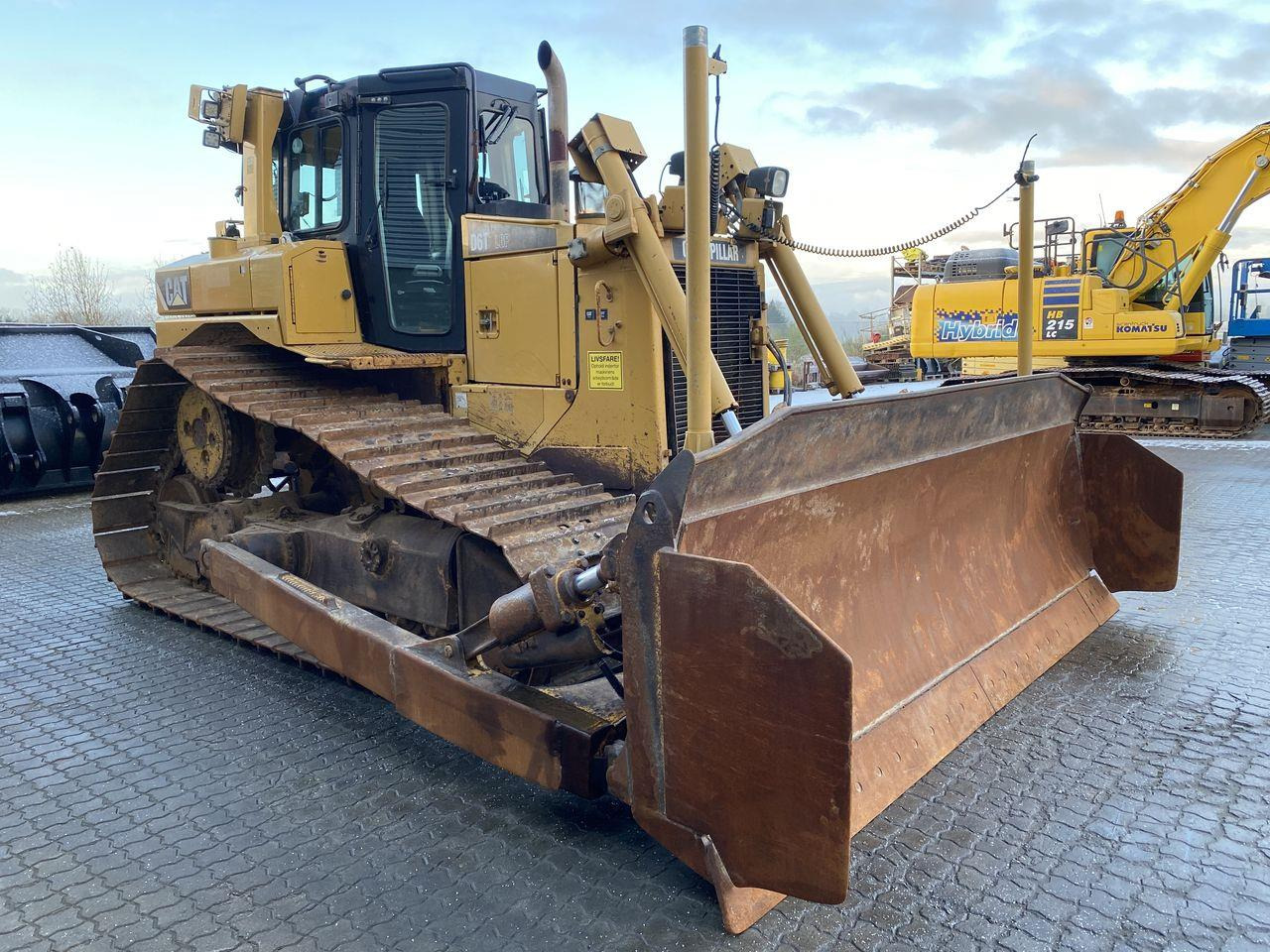 Caterpillar D6T LGP - جرافة: صورة 5 Caterpillar D6T LGP - جرافة: صورة 5