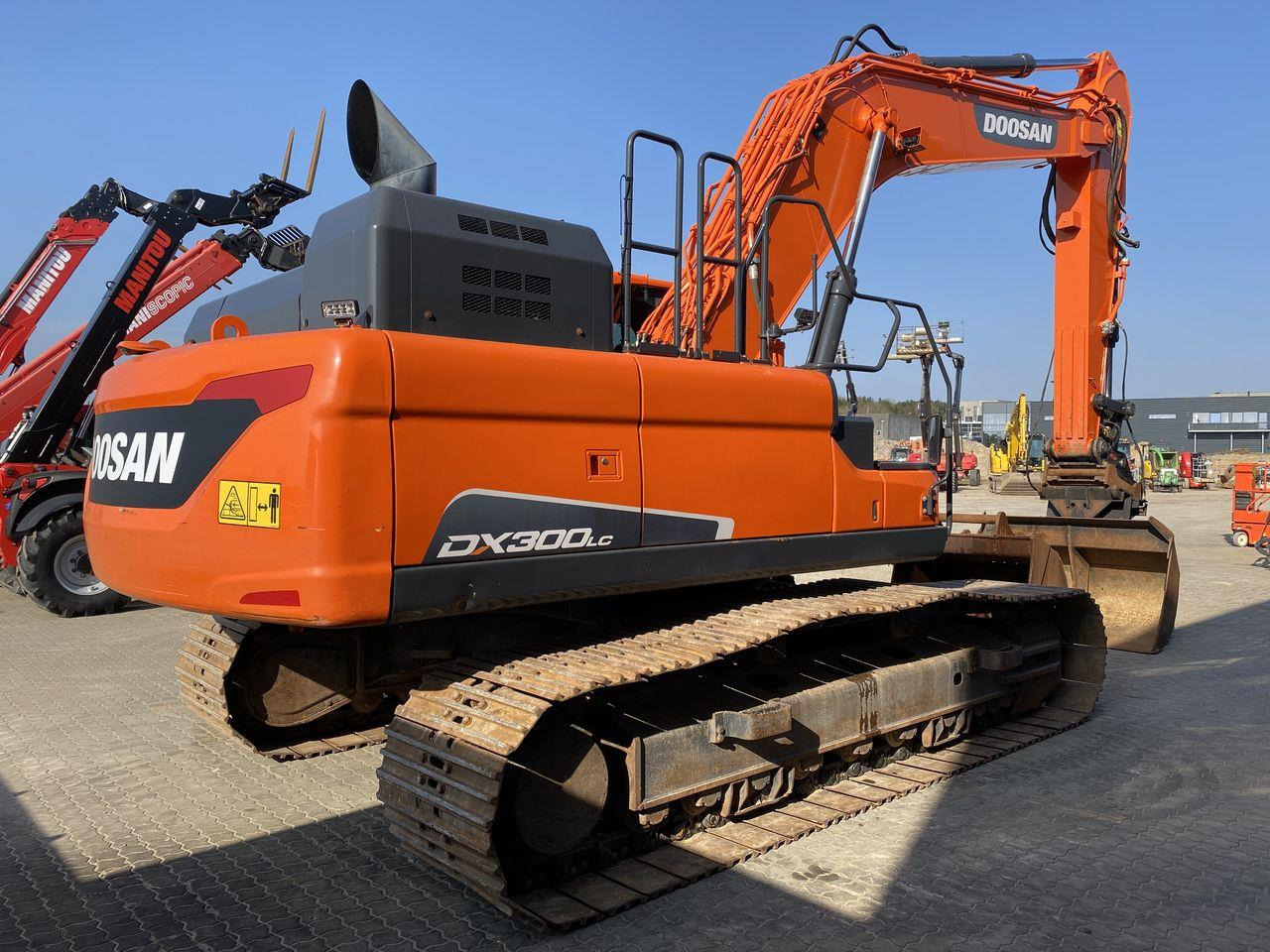 Doosan DX300LC-5 - حفار زحاف: صورة 4 Doosan DX300LC-5 - حفار زحاف: صورة 4
