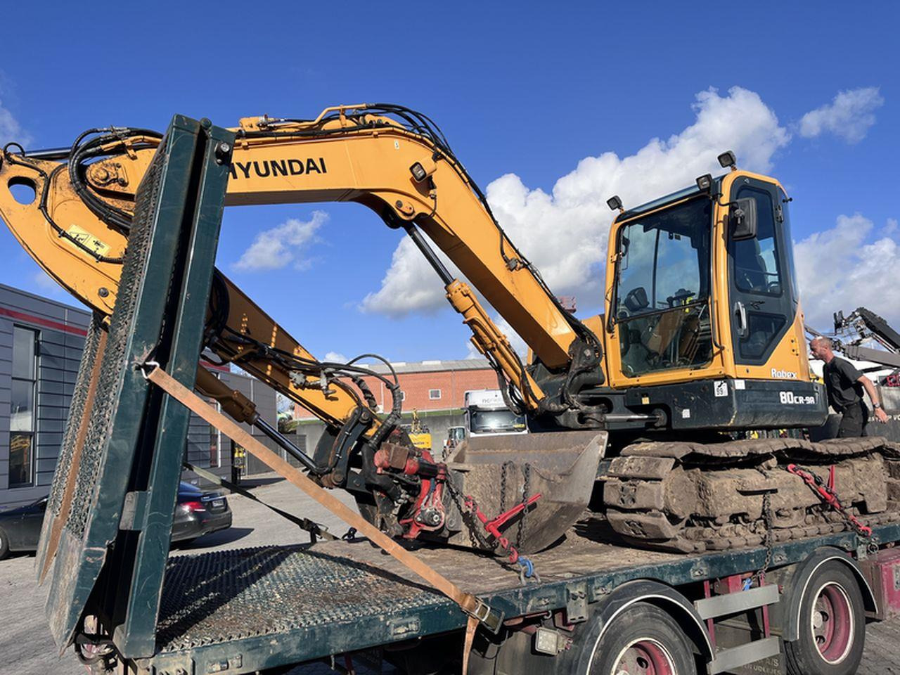 Hyundai Robex 80CR-9A - حفارة مُصَّغرة: صورة 1 Hyundai Robex 80CR-9A - حفارة مُصَّغرة: صورة 1