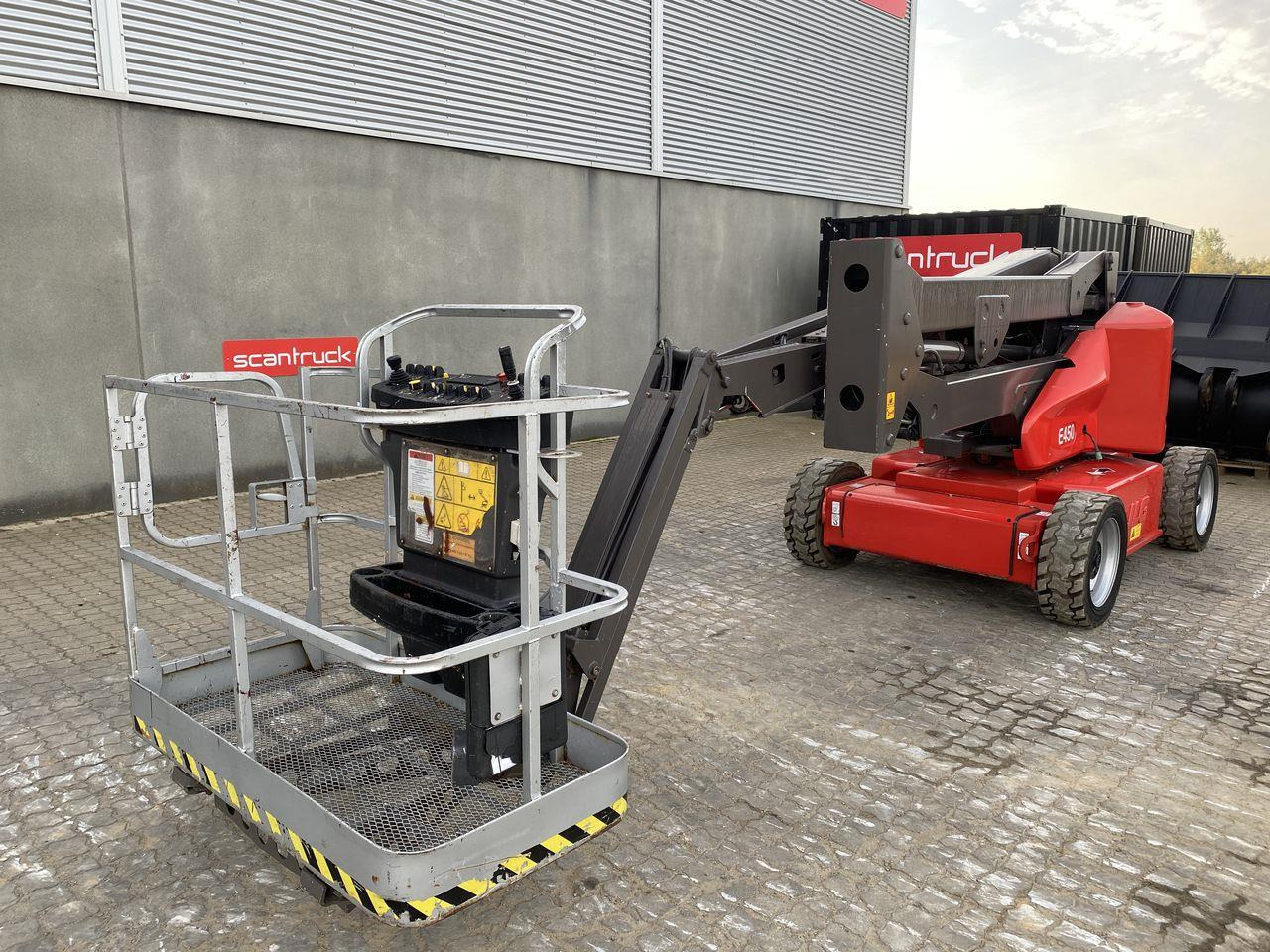 JLG E450AJ - شاحنة ذراع مفصلي: صورة 1 JLG E450AJ - شاحنة ذراع مفصلي: صورة 1