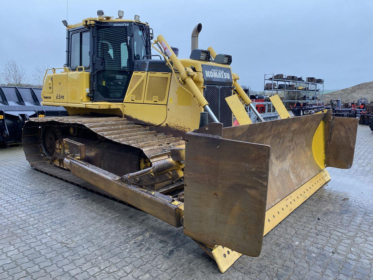 Komatsu D65PX-18 - جرافة: صورة 5 Komatsu D65PX-18 - جرافة: صورة 5