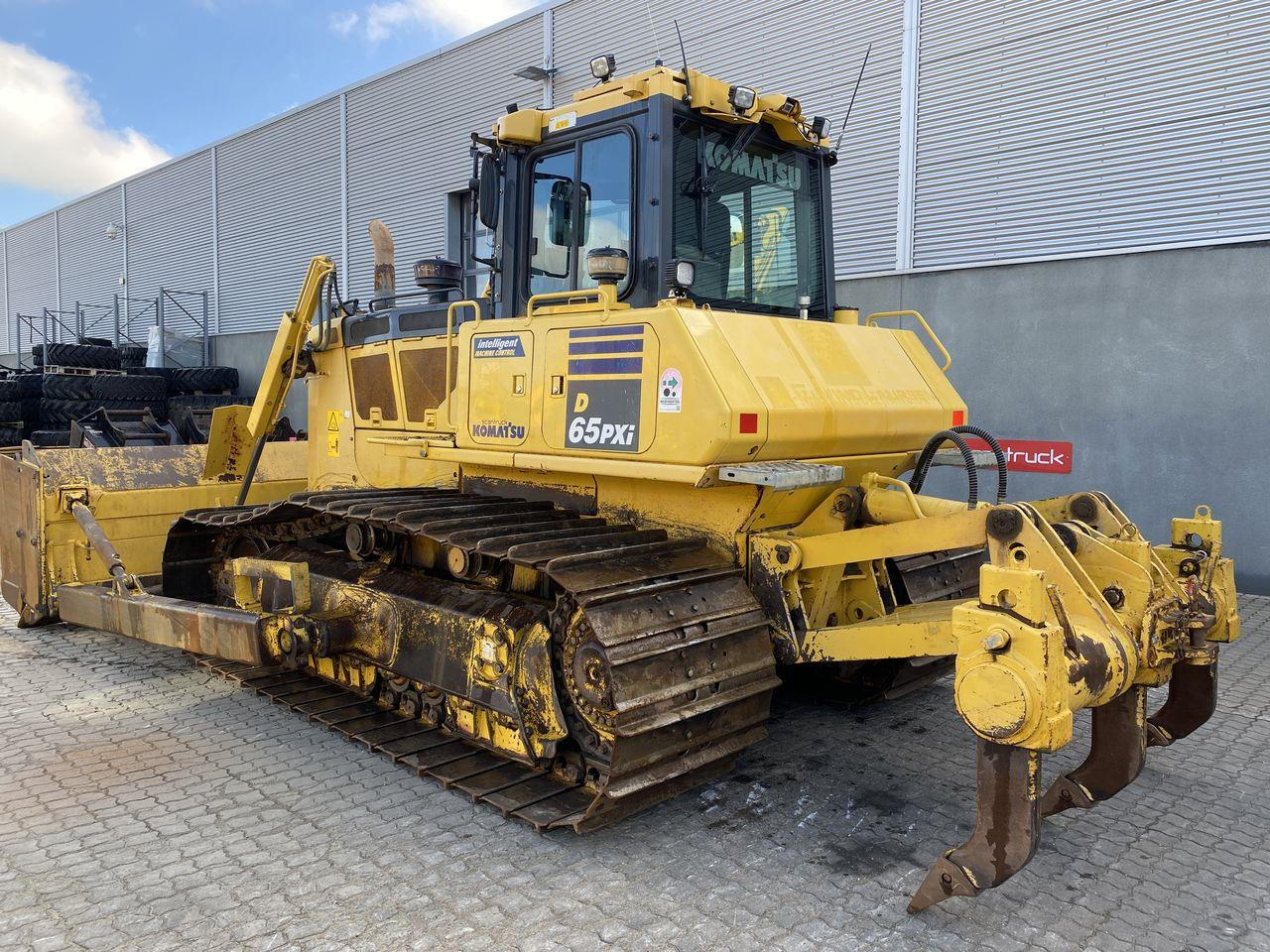Komatsu D65PXI-18 - جرافة: صورة 2 Komatsu D65PXI-18 - جرافة: صورة 2