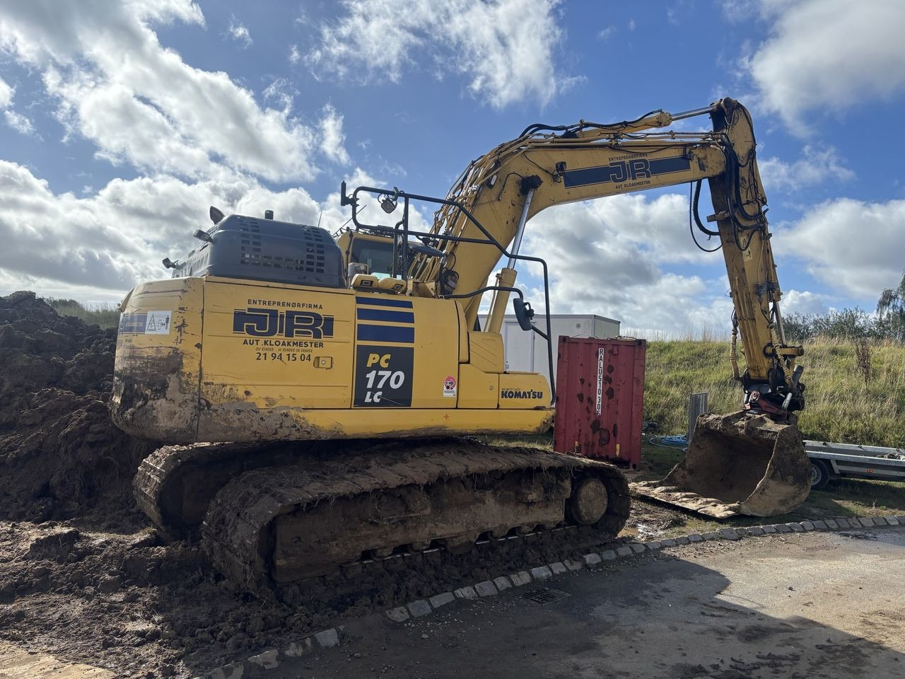 Komatsu PC170LC-11 - حفار زحاف: صورة 5 Komatsu PC170LC-11 - حفار زحاف: صورة 5