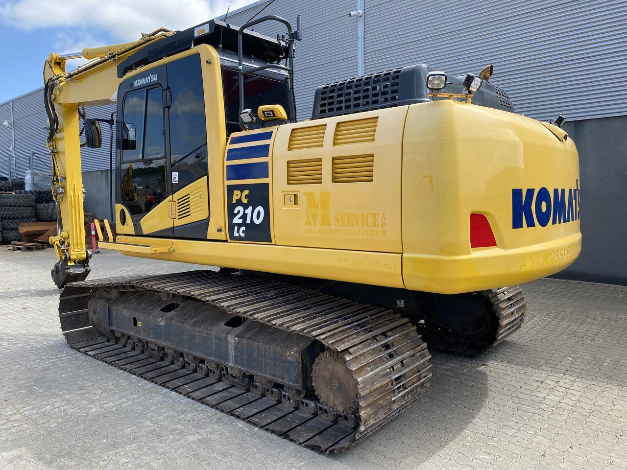 Komatsu PC210LC-11 - حفار زحاف: صورة 2 Komatsu PC210LC-11 - حفار زحاف: صورة 2