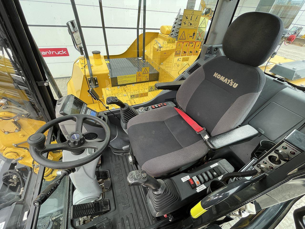 Komatsu PW118MR-11 - حفارة مُصَّغرة: صورة 3 Komatsu PW118MR-11 - حفارة مُصَّغرة: صورة 3