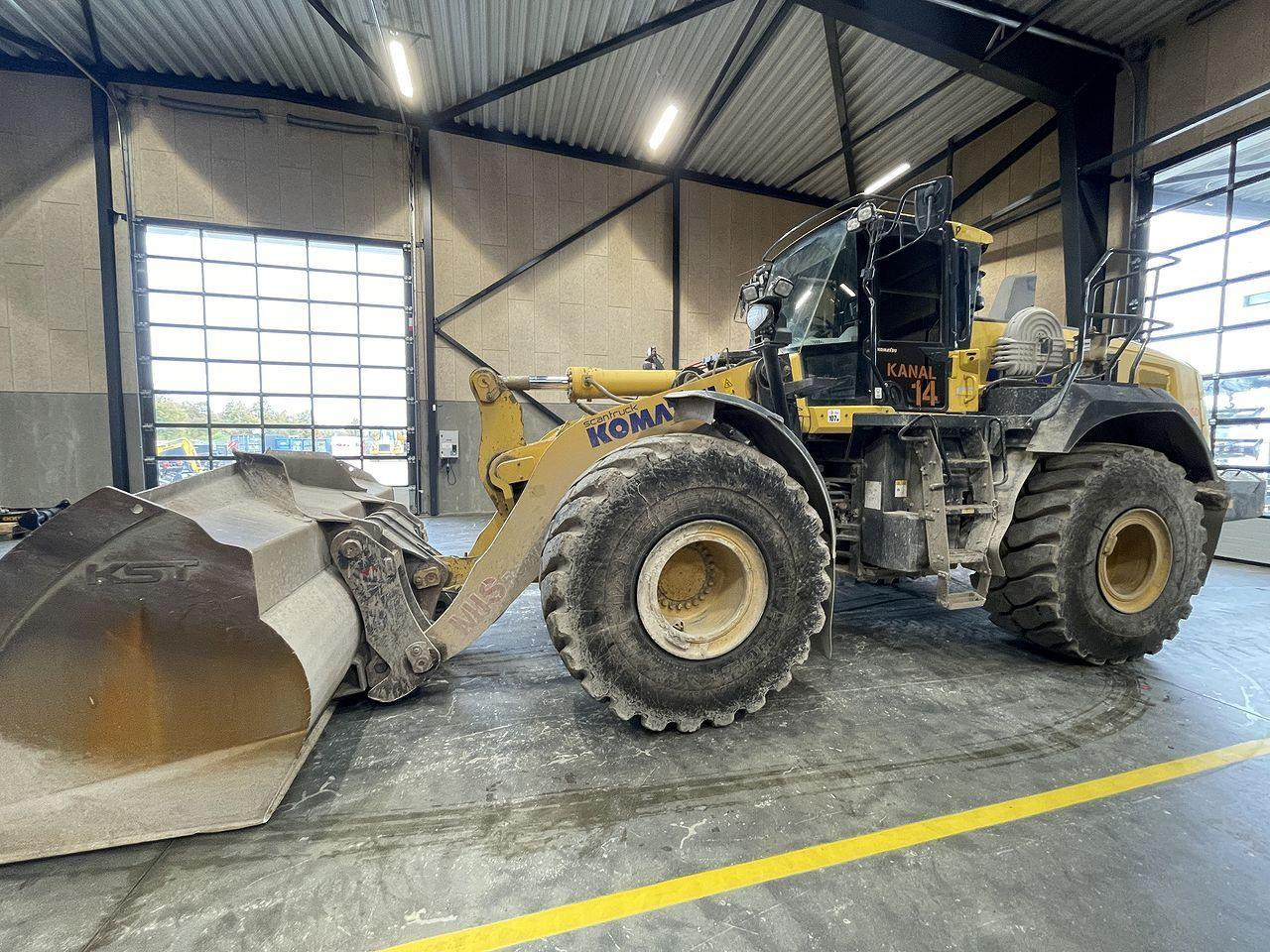 Komatsu WA475-10EO - اللودر بعجل: صورة 2 Komatsu WA475-10EO - اللودر بعجل: صورة 2