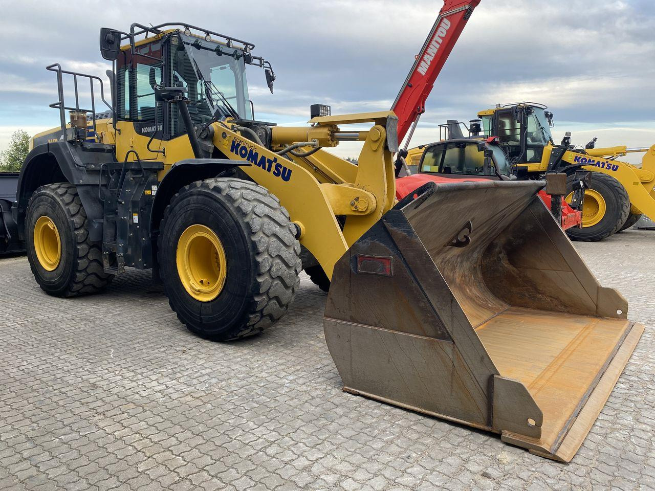 Komatsu WA480-8 - اللودر بعجل: صورة 5 Komatsu WA480-8 - اللودر بعجل: صورة 5