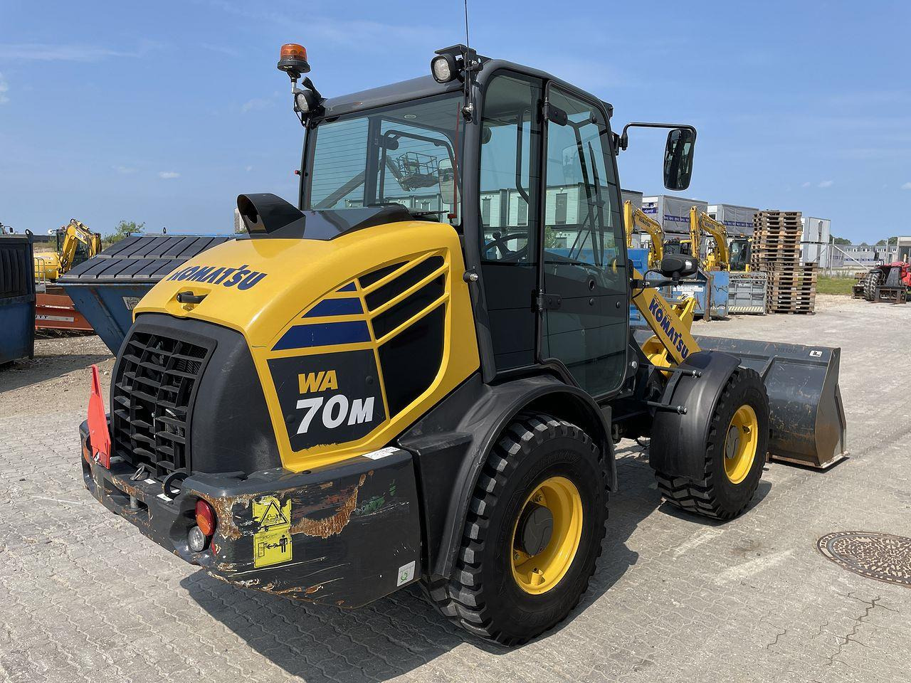 Komatsu WA70M-8EO - لودر مفصلي صغير: صورة 4 Komatsu WA70M-8EO - لودر مفصلي صغير: صورة 4