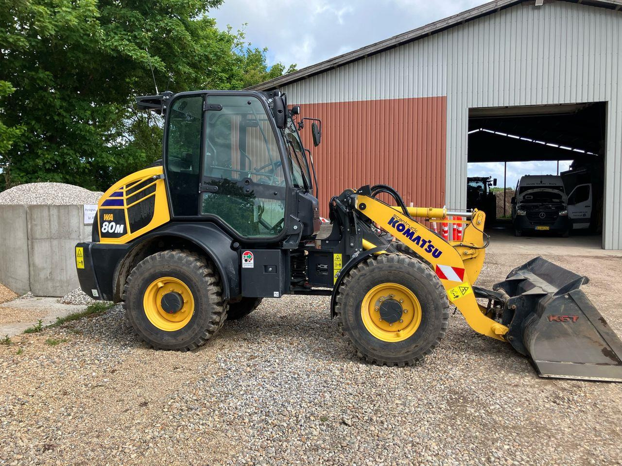 Komatsu WA80M-8EO - لودر مفصلي صغير: صورة 5 Komatsu WA80M-8EO - لودر مفصلي صغير: صورة 5