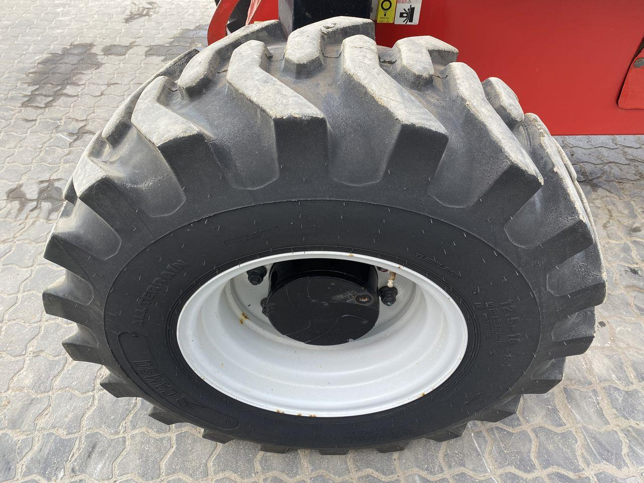 شاحنة ذراع مفصلي Manitou 160ATJ+ RC: صورة 7