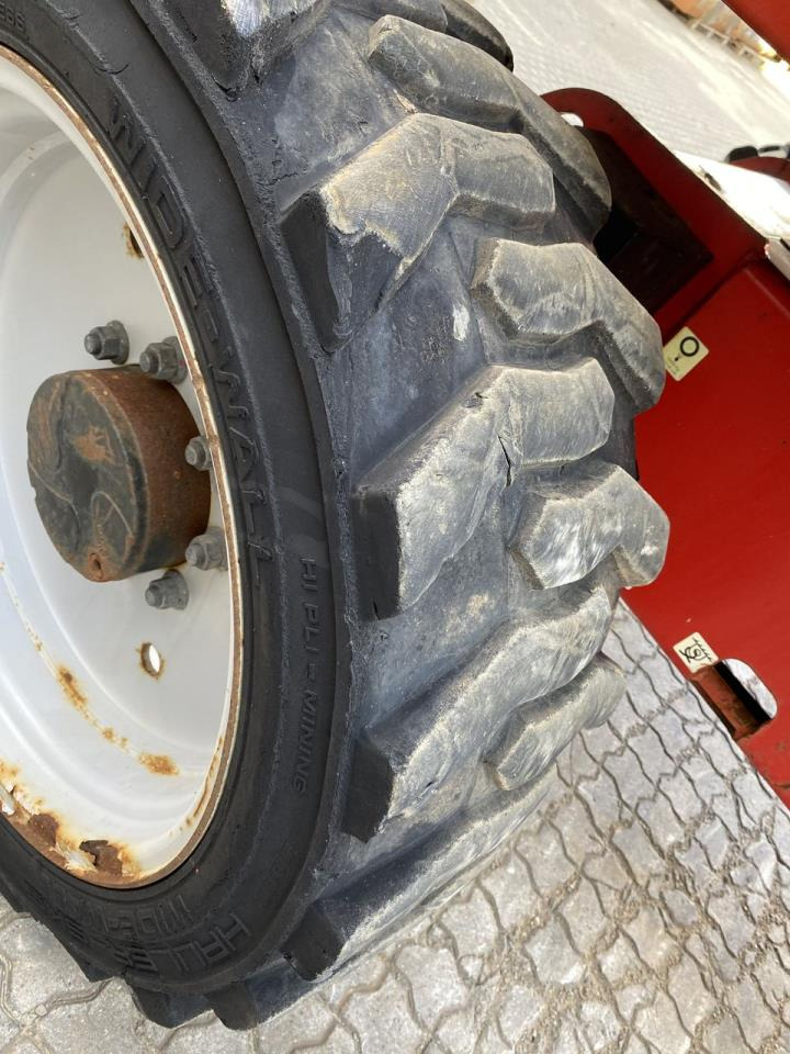 رافعة سلة تلسكوبية Manitou 280TJ: صورة 7