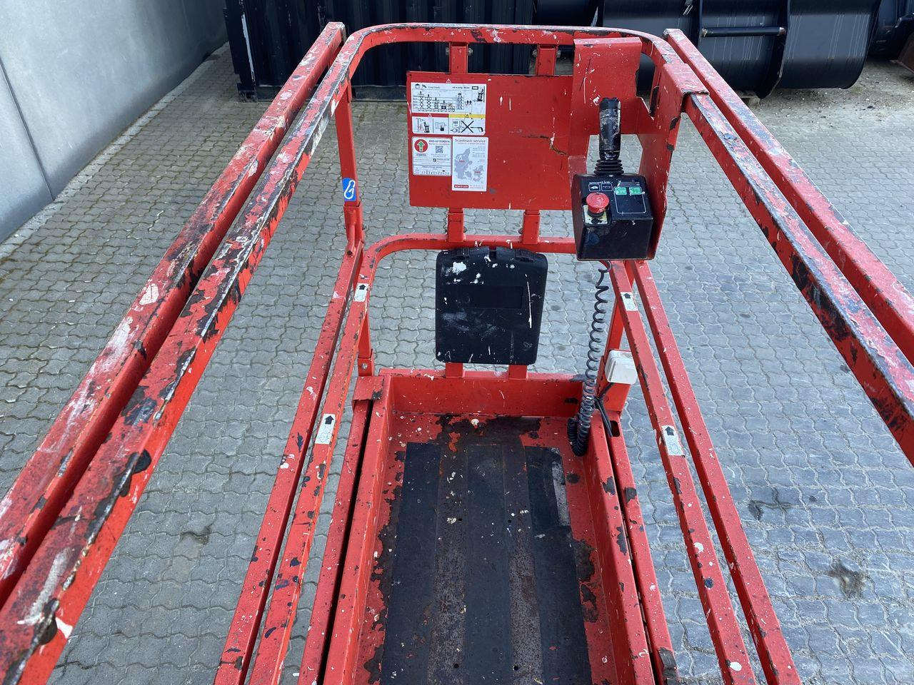 Manitou 78SEC - رافعة هيدروليكية مقصية: صورة 3 Manitou 78SEC - رافعة هيدروليكية مقصية: صورة 3